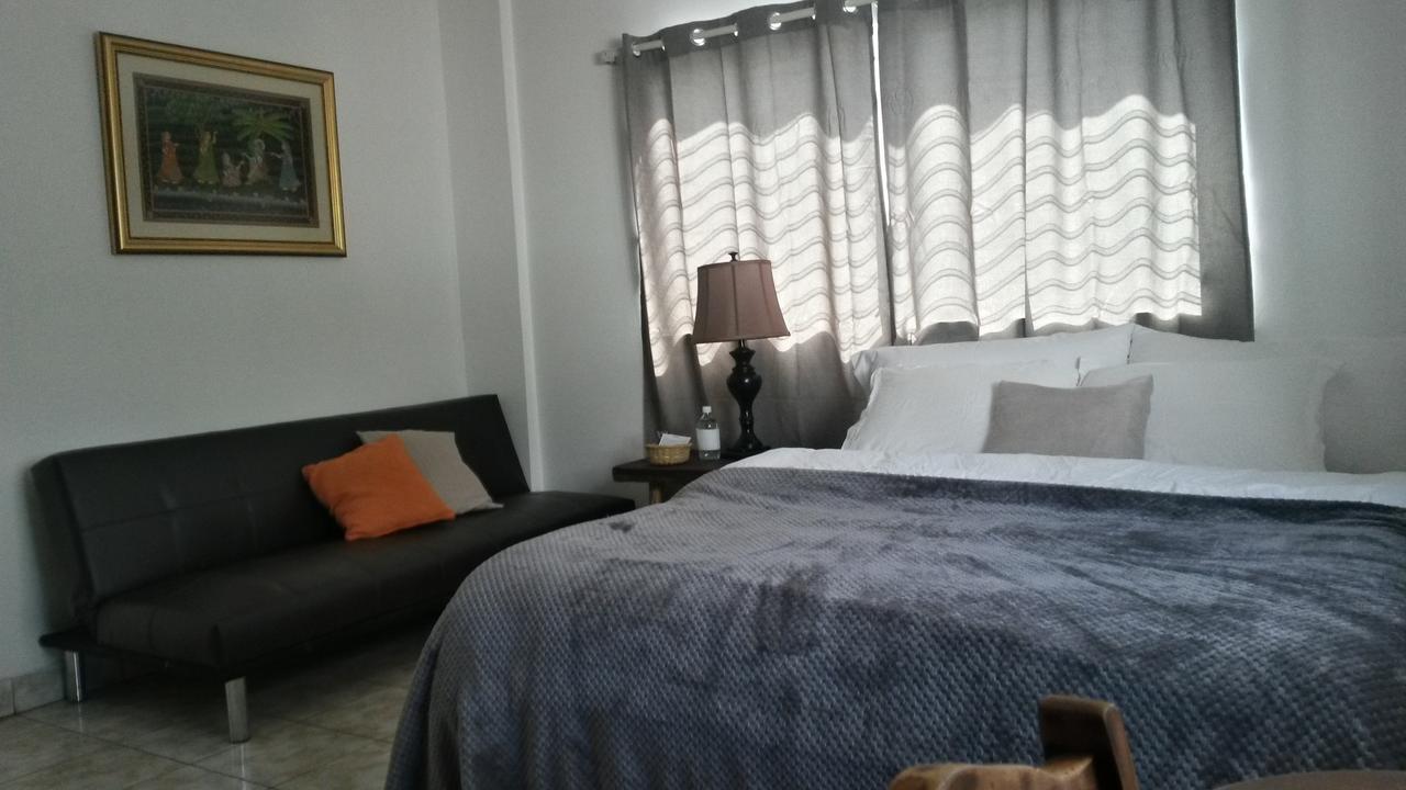 Cinco Hotel B&B San Salvador Exteriér fotografie